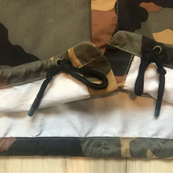 Herschel Supply Company Voyage Coach Camo Bomber Jacket Windbreaker Lightweight - Picture 6 of 12